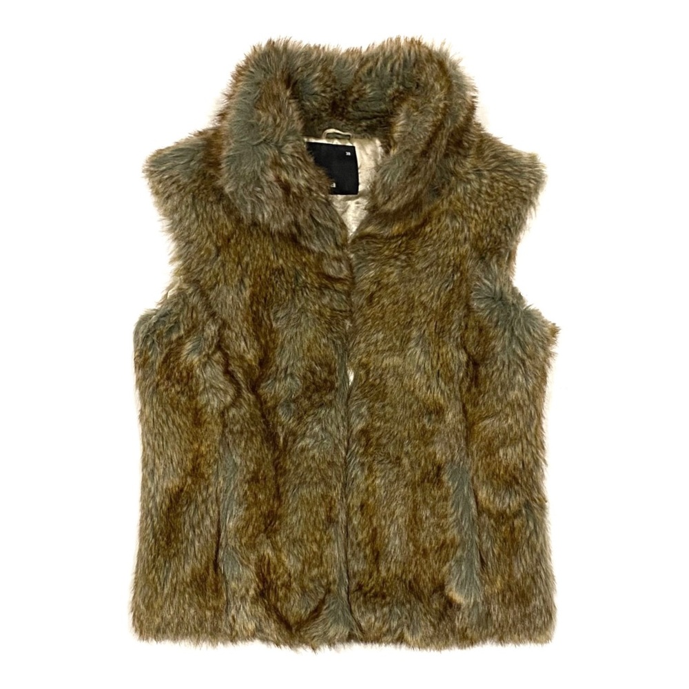 Gina Tricot Sweden Faux Fur Vest